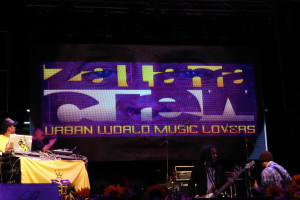 Zalama Crew-Live-La Feria de las Flores-2013-www.beaveronthebeats.com