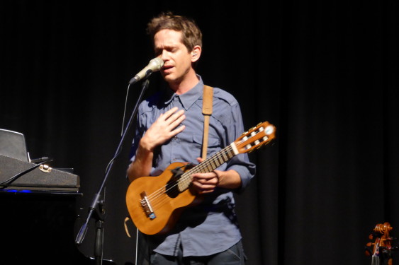 Cye Wood with Cave In The Sky live @ Byron Theatre