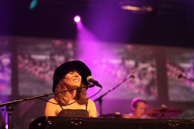Fly My Pretties live concert - Byron Bay Bluesfest 2015 - Australia