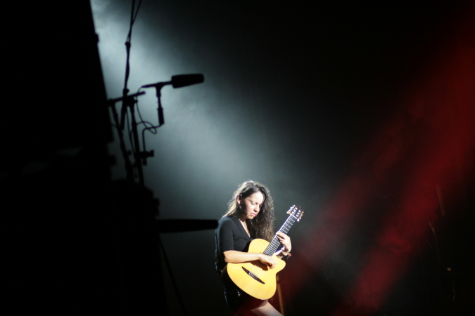 Rodrigo y Gabriela live concert - Byron Bay Bluesfest 2015 - Australia
