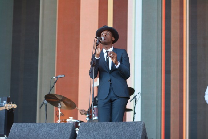 Leon Bridges live concert at Citadel Festival 2015